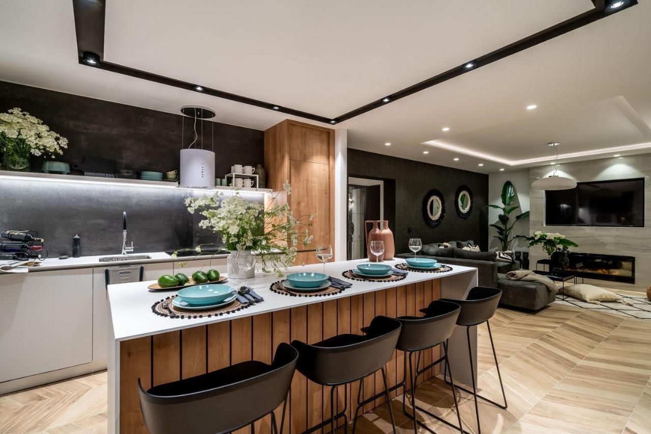 Gorgeous Ground Floor W/ Minipool & Patio Διαμέρισμα Ντουμπρόβνικ Εξωτερικό φωτογραφία
